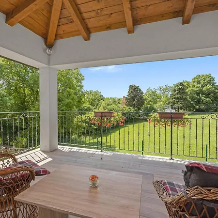 Villa Old Stone Katarina