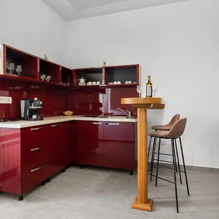 Old Stone Katarina Nedeščina