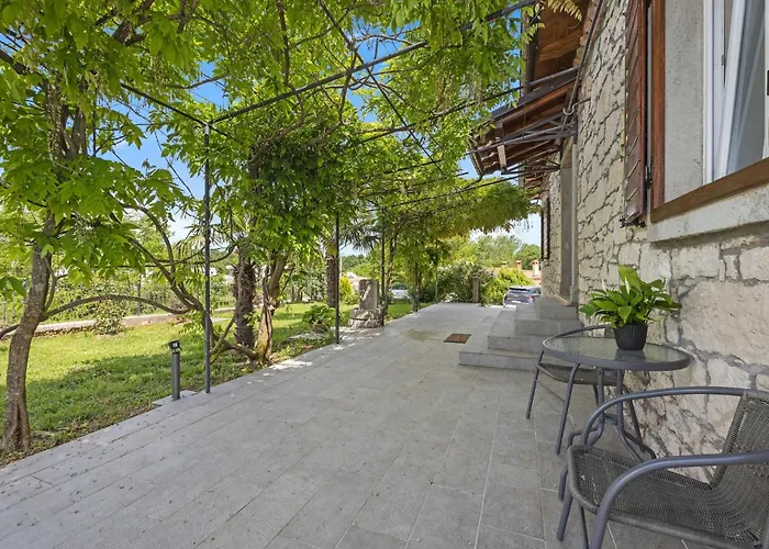 Villa Old Stone Katarina *