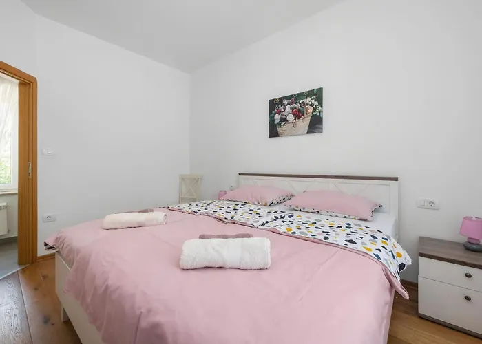 Villa Old Stone Katarina *