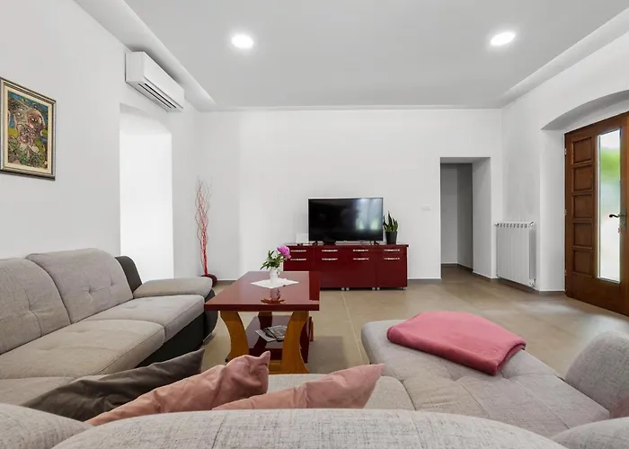 Villa Old Stone Katarina