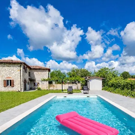 Old Stone Katarina Villa